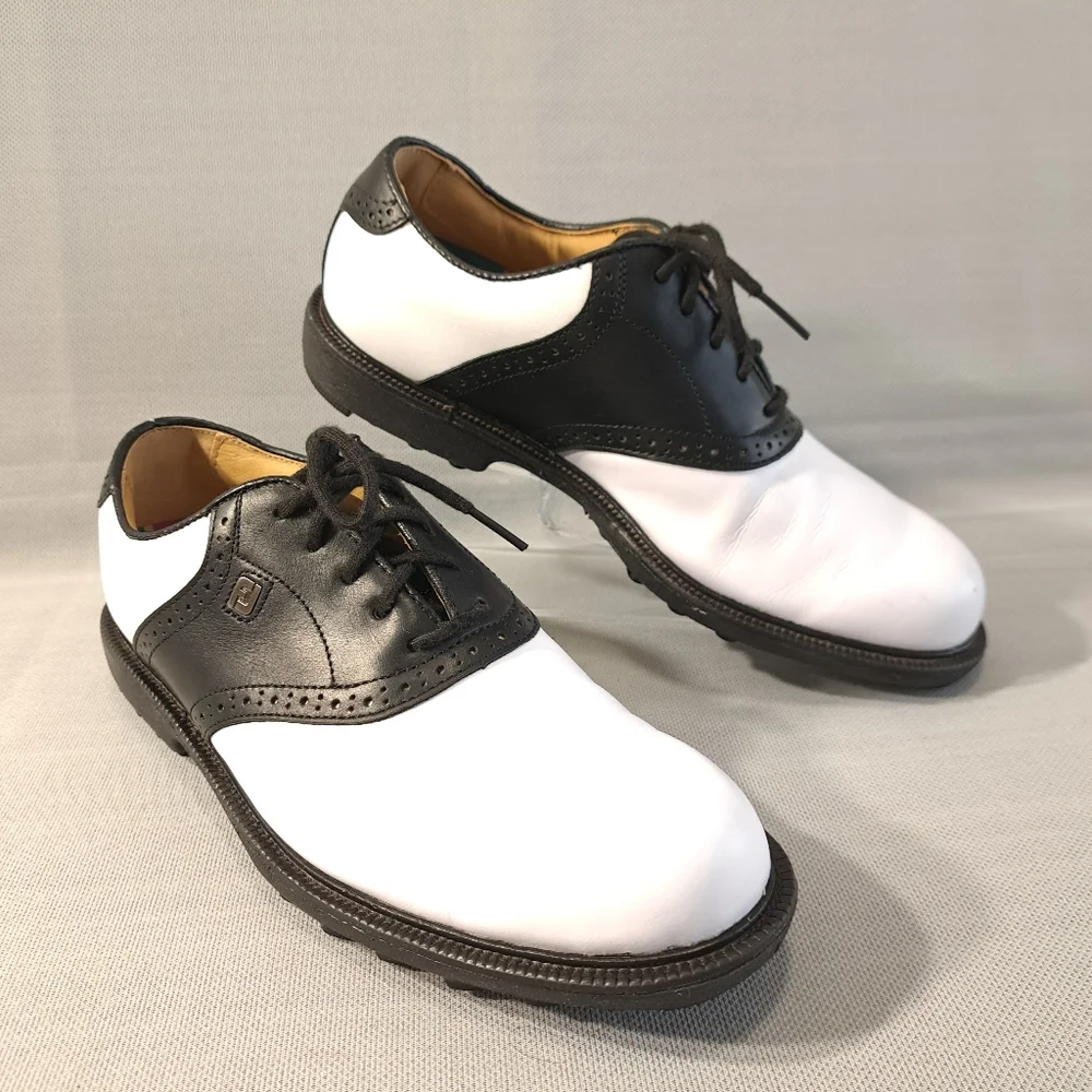 FJ FOOTJOY Men's Golf Shoes White/Black 7 1/2 M‎ Rubber Cleats Leather 57009